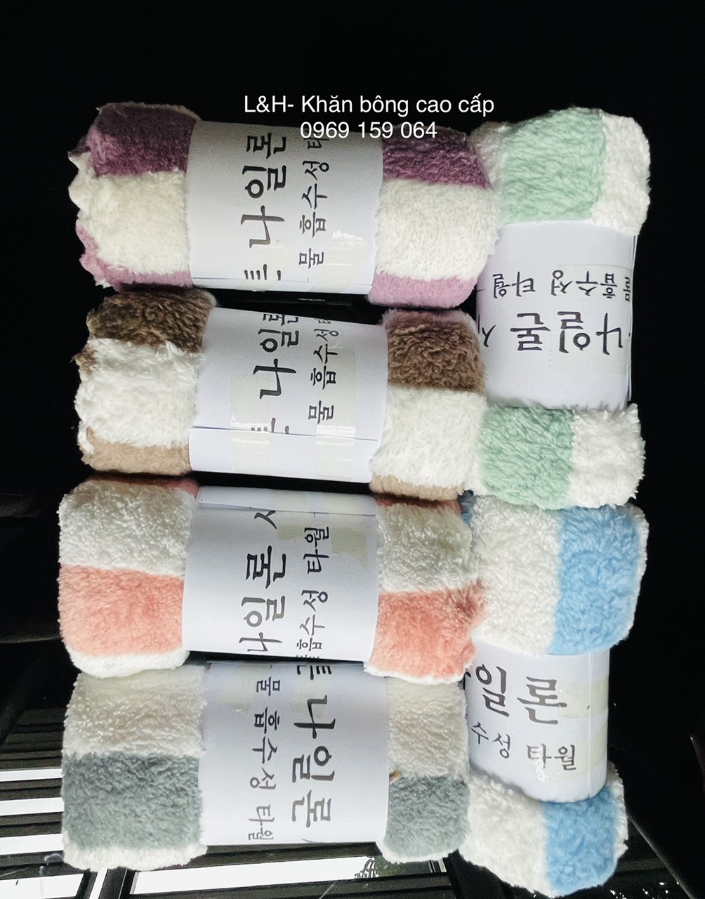 Khăn mặt lông cừu kẻ viền to, Kt 30x50cm