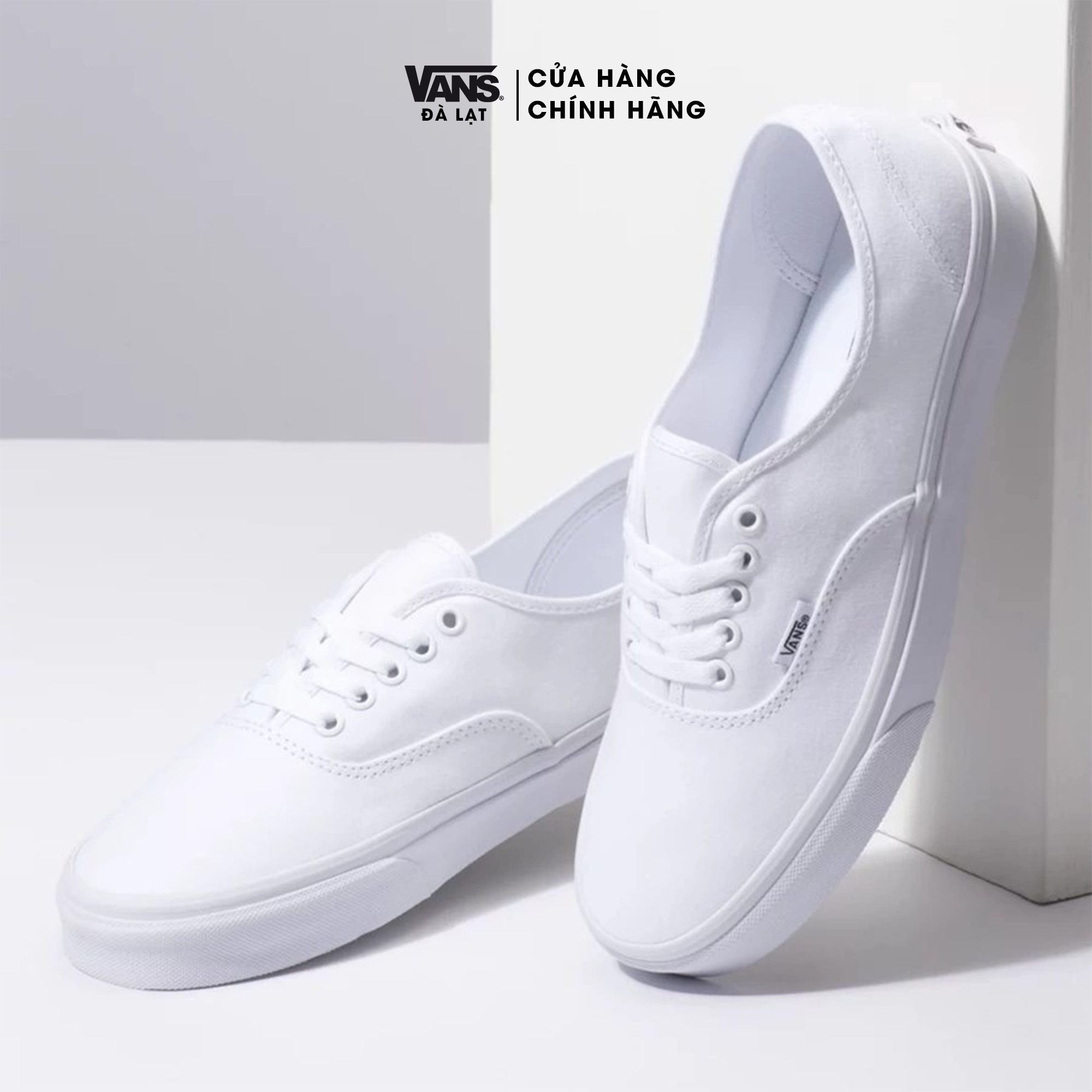 Giày sneakers Vans Unisex màu trắng - Vans Authentic White Canvas Low - VN000EE3W00