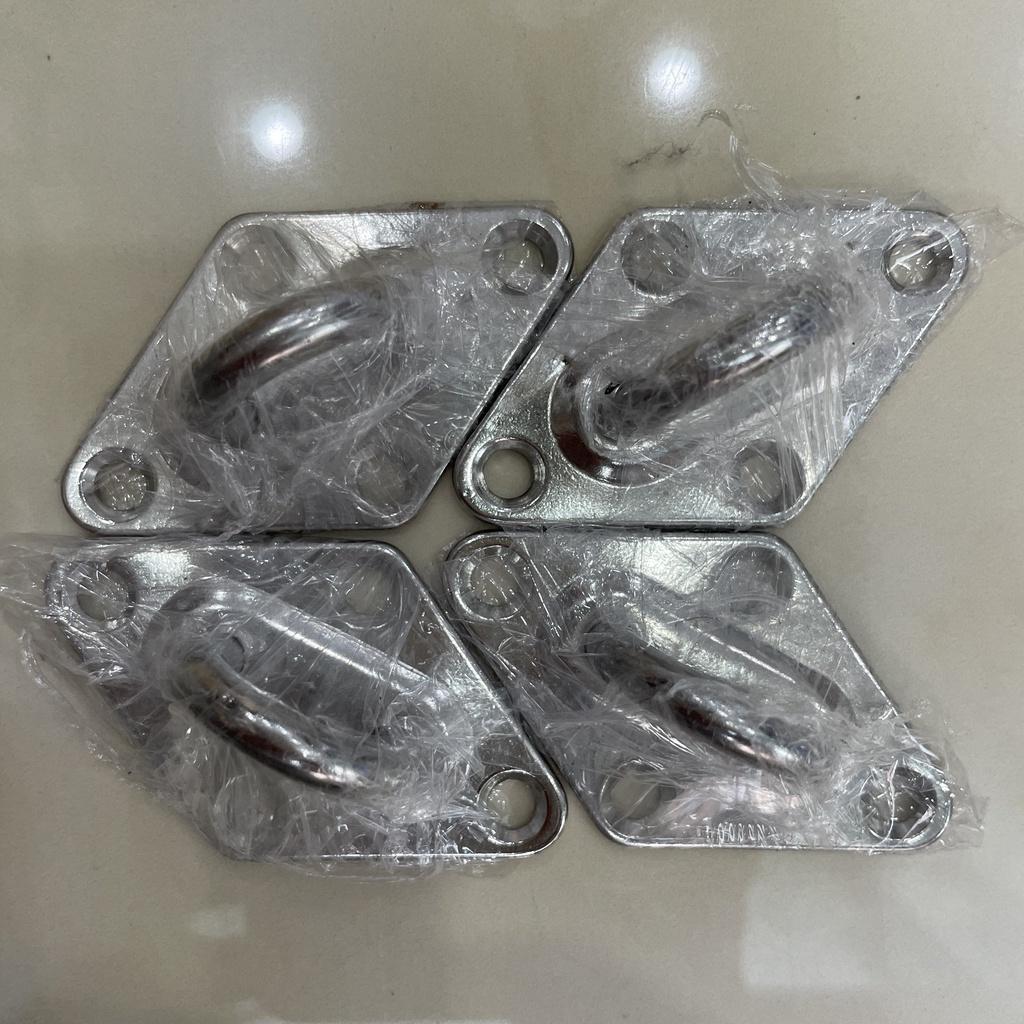 Móc treo trần