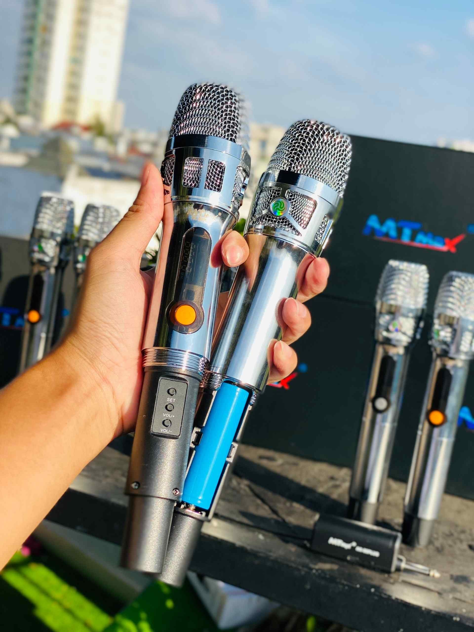 Micro Cho Dàn Karaoke, Loa Kéo, Amply Cao Cấp Chính Hãng MTMAX AK99Plus, Củ Micro Cao Cấp Set Tần Số, Chỉnh Âm Lượng Ngay Thân Micro hàng chính hãng