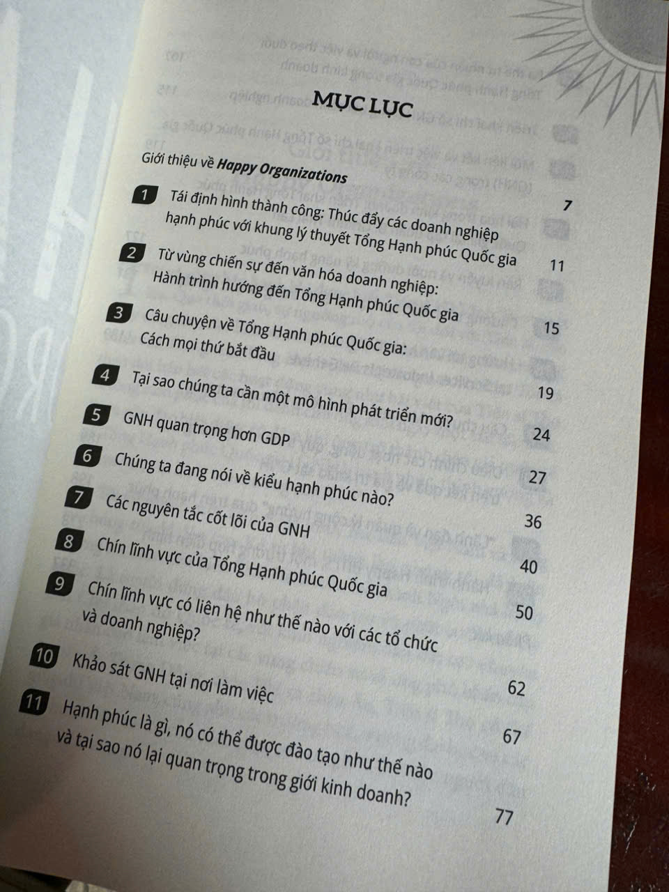 HAPPY ORGANIZATIONS - Hiểu và ứng dụng Tổng hạnh phúc quốc gia (GNH), hướng tới Lãnh đạo dựa trên sự chuyển hóa - Hà Vĩnh Thọ – Hoài Anh dịch - Thái Hà Books – NXB Công Thương