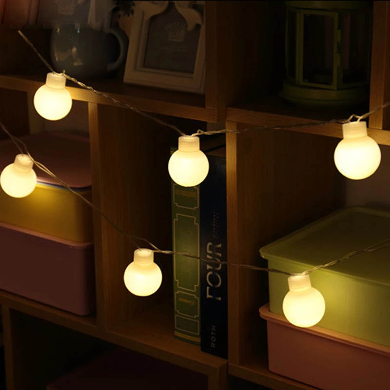 Dây đèn trang trí bóng tròn ping pong lớn 4cm trang trí kích thước 5m 20 led cắm điiện