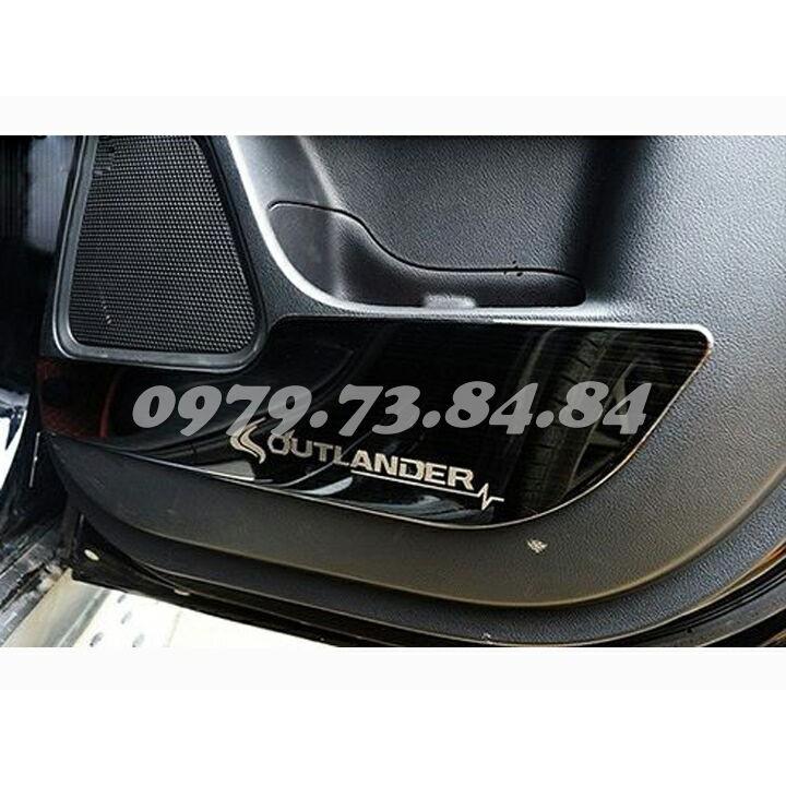 Ốp chống xước Tapli, Táp li cửa Mitsubishi Outlander 2013-2019