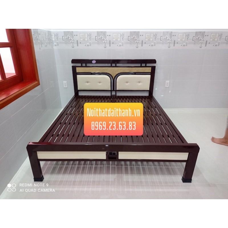 Giường sắt giả gỗ 1m4 Đại Thành