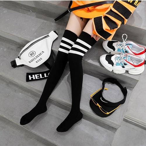 Tất học sinh phong cách Nhật Bản đáng yêu vớ giữa bắp chân nữ sinh lolita JK cosplay dễ thương BIKI HOUSE T903 - HCM