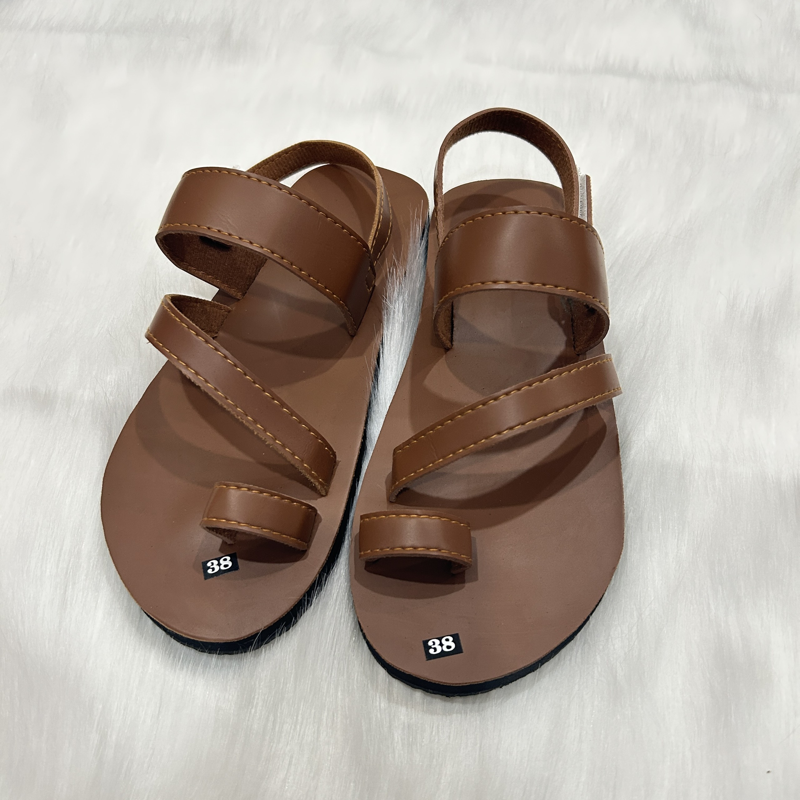 Dép sandal Nữ quai da mềm Đế bệt Cao Su ôm chân LYNA Sandal mã SD25