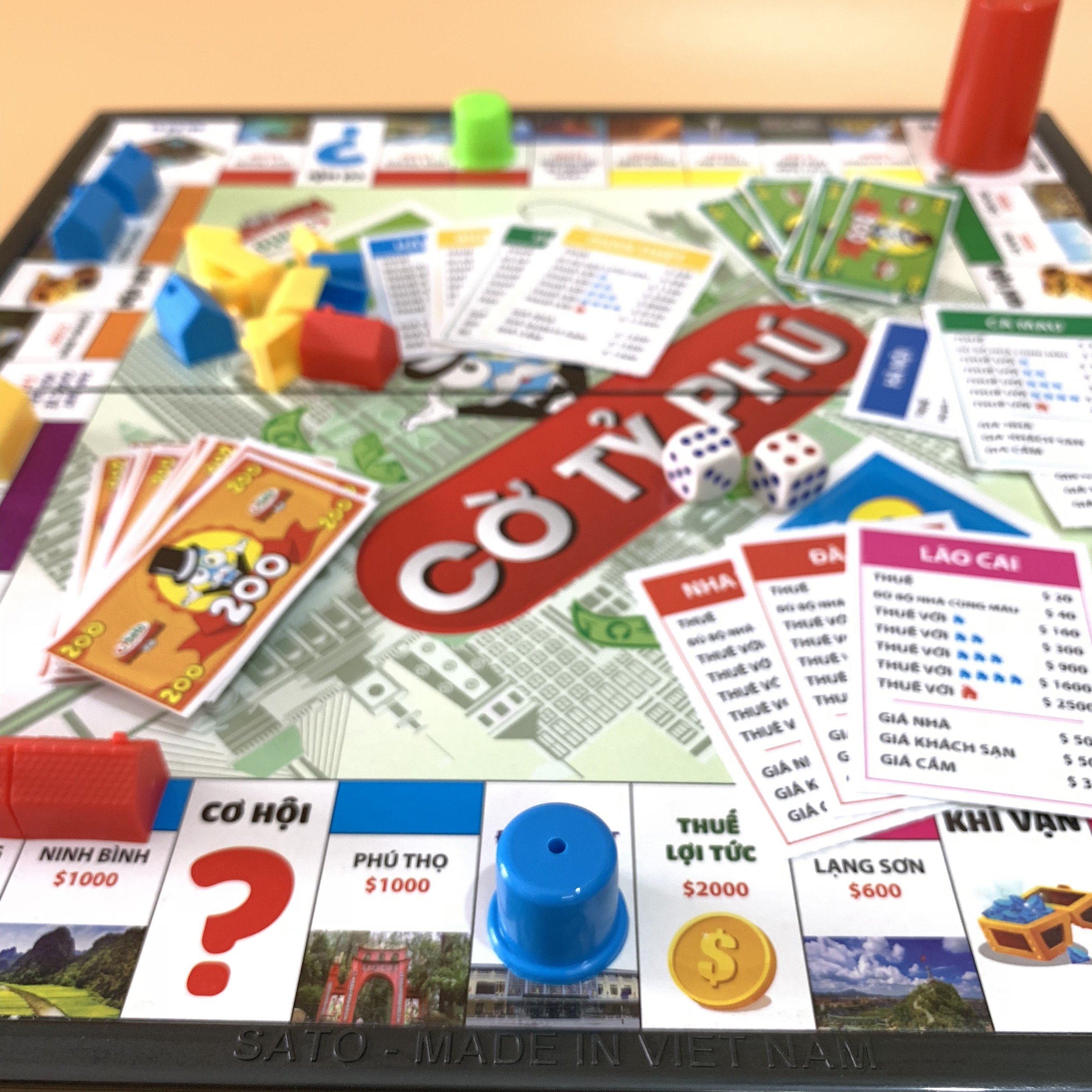 Bộ Chơi Cờ Tỷ Phú Monopoly Phiên Bản Việt Nam Tặng Thêm 2 Xí Ngầu Siêu To