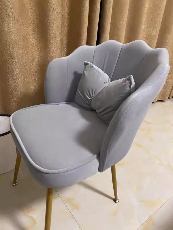 Ghế Ngồi Bàn Trang Điểm Nệm Nỉ Êm Ái Kèm Gối Nơ, Sofa Hiện Đại Decor Phòng Khách Ban Công, Ghế Tiệm Nail Khung Thép Mạ Vàng