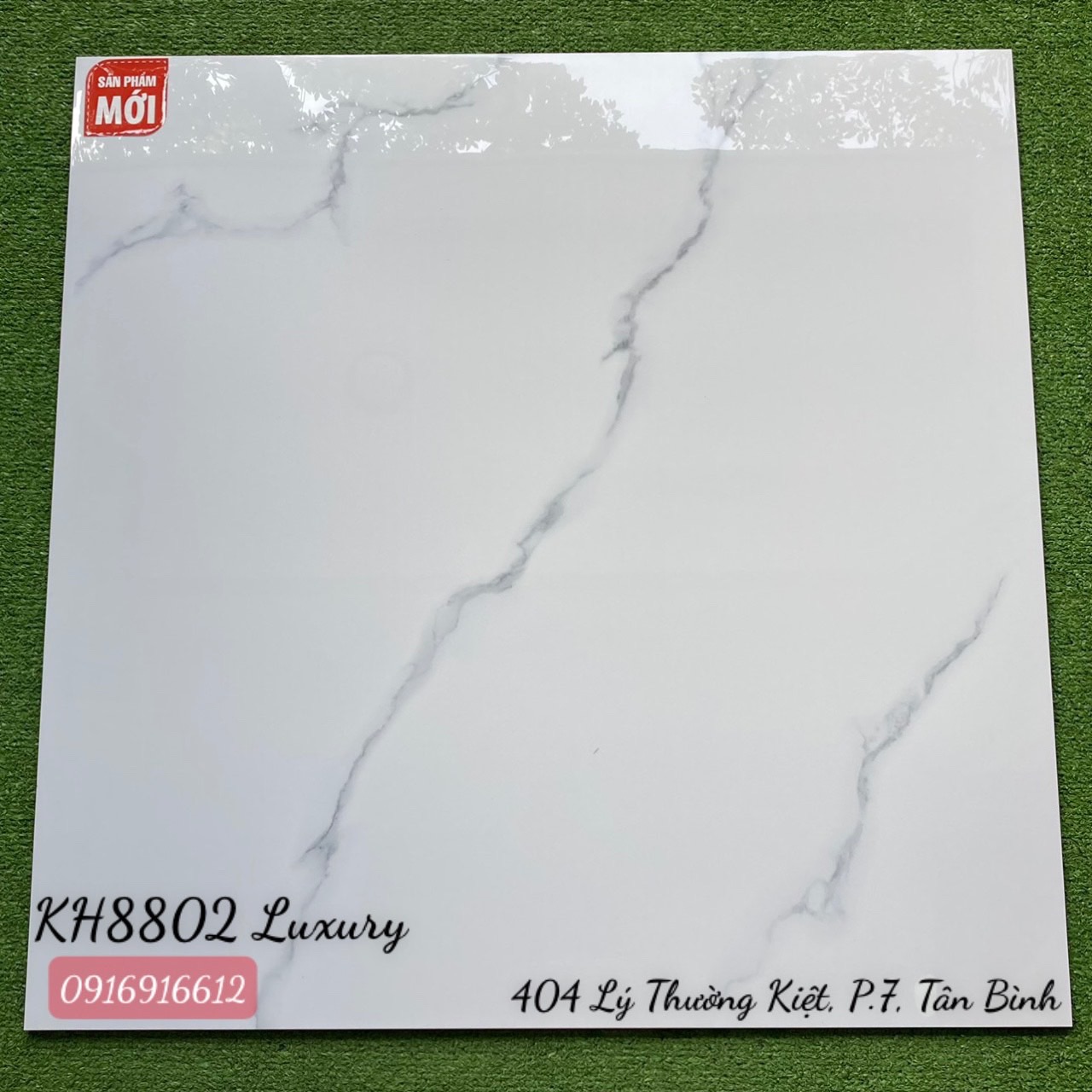 Gạch đá bóng kiếng 80x80 màu trắng vân