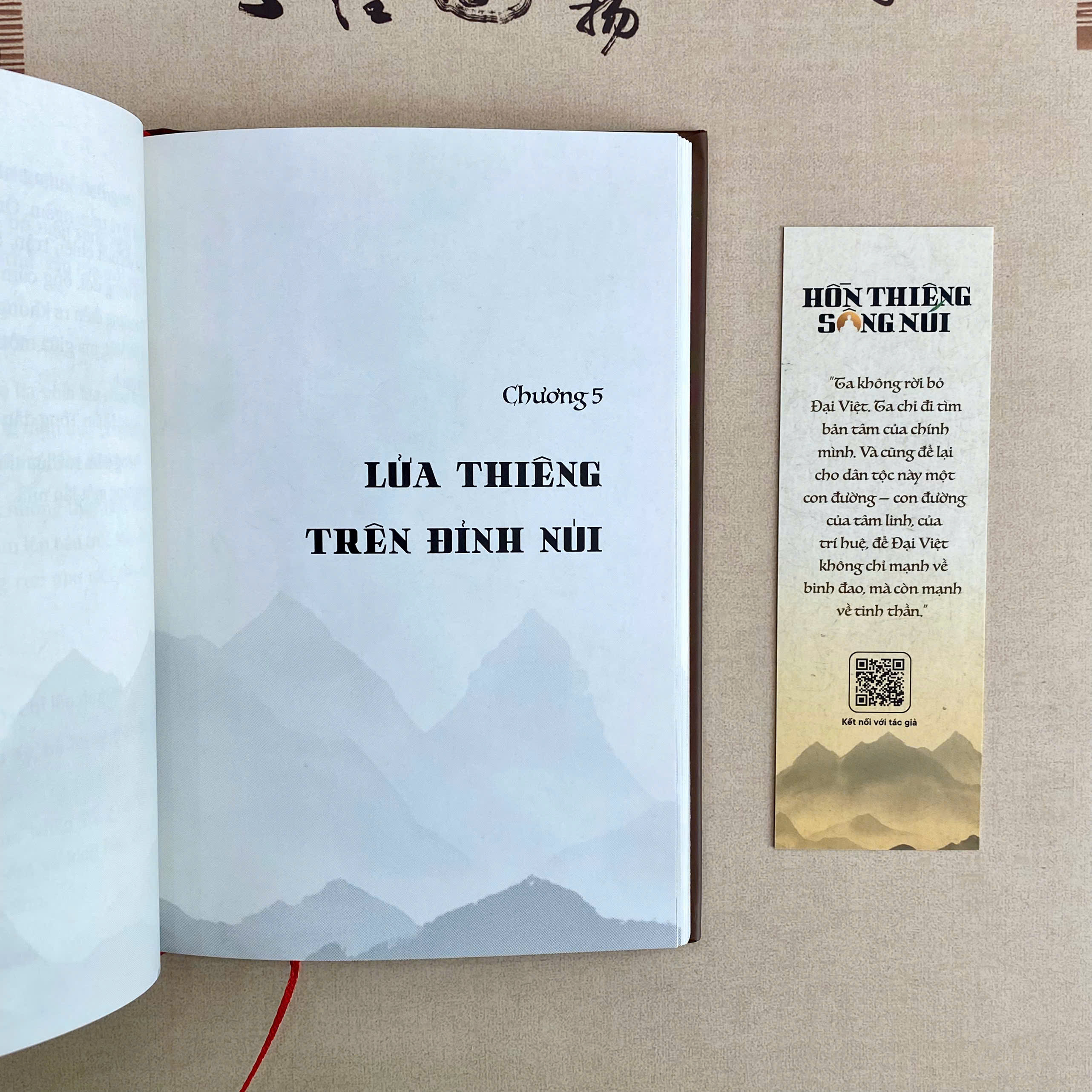 Sách - Hồn thiêng sông núi