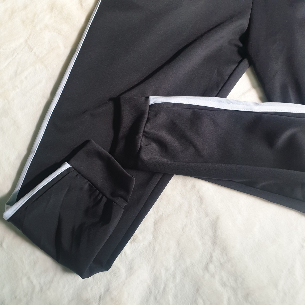Quần Jogger Nam Nữ phong cách thể thao Hiphop phối vạch trắng phong cách Hàn Quốc, vải dày mịn Unisex aloha style