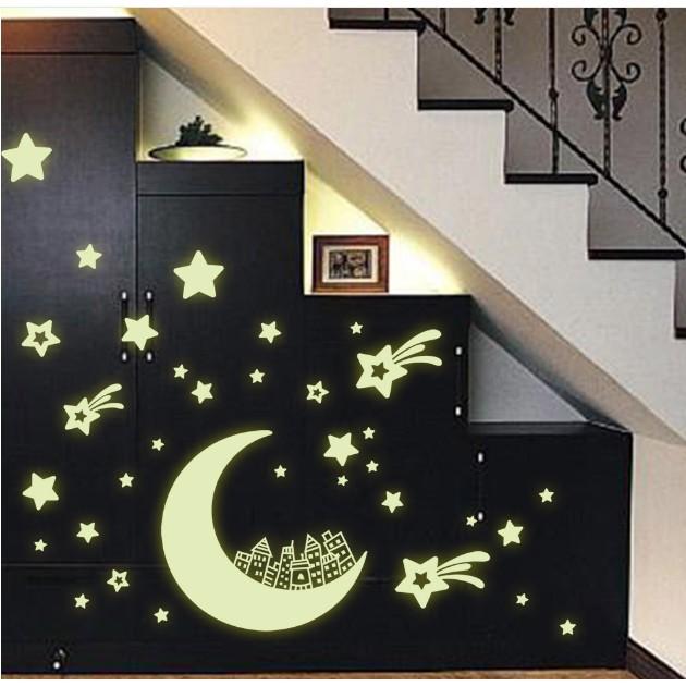Decal trang trí tường - Trăng Thành Phố - DẠ QUANG