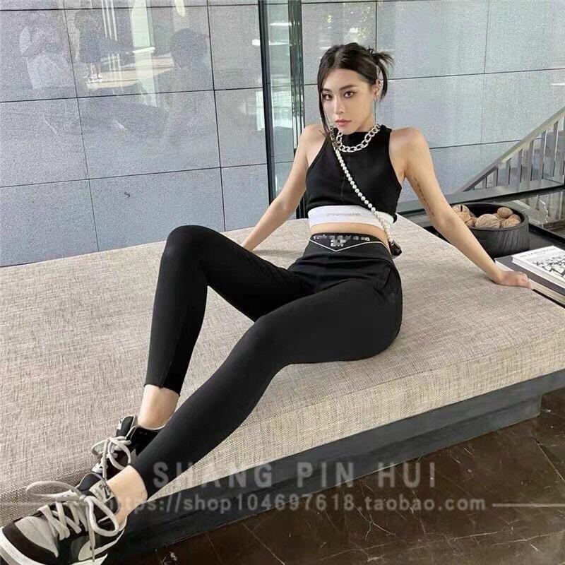 quần legging chun chữ khoá sườn chất umi vải dày dặn đẹp