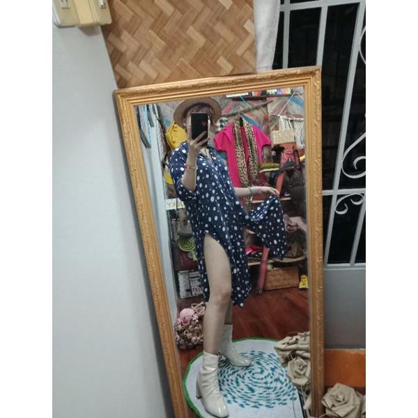 Đầm form rộng chấm bi