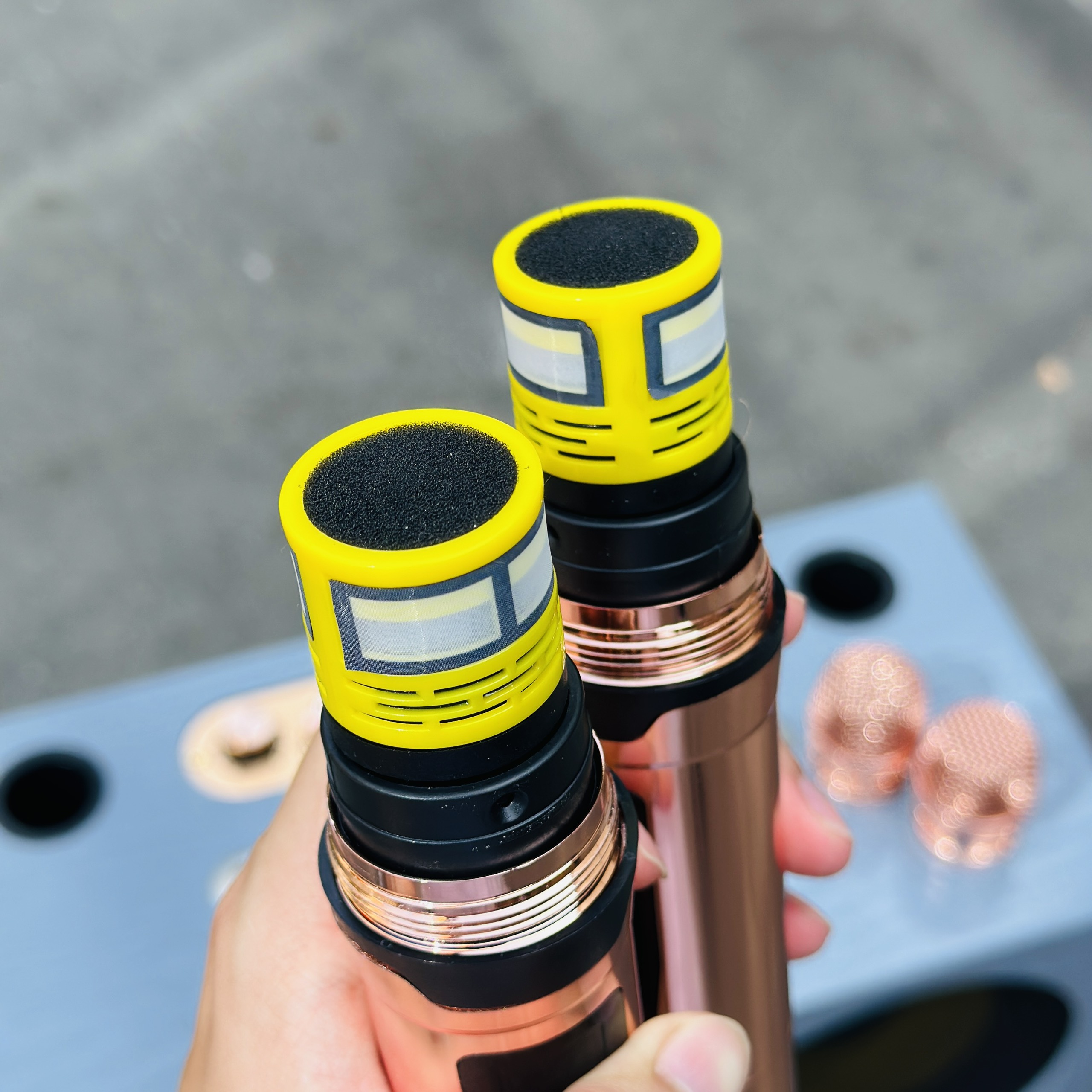 [ Tặng Kèm 2 Micro Không Dây ] Siêu Phẩm Loa Xách Tay MTMAX DK25 Pro Chính Hãng - Hệ Thống 6 Loa 3 Đường Tiếng Bass, Trung, Treble, Công Suất Khủng 400W, Âm Thanh Đa Hướng,  Bảo Hành 12 Tháng, Hàng Chính Hãng