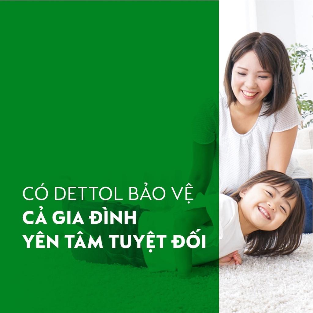 (Quà tặng Lactacyd) Chai nước rửa tay Dettol kháng khuẩn chăm sóc da 250G