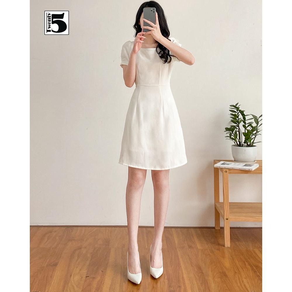 Đầm nữ cổ vuông trắng tay ngắn dáng A thanh lịch Twentyfive NN222