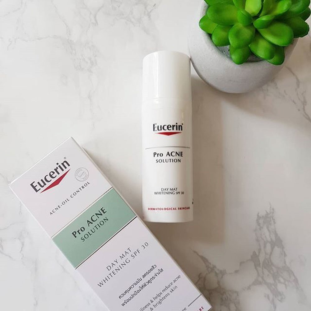 Kem Dưỡng Sáng Da Ngày Eucerin Pro ACNE Solution Day Mat Whitening SPF30