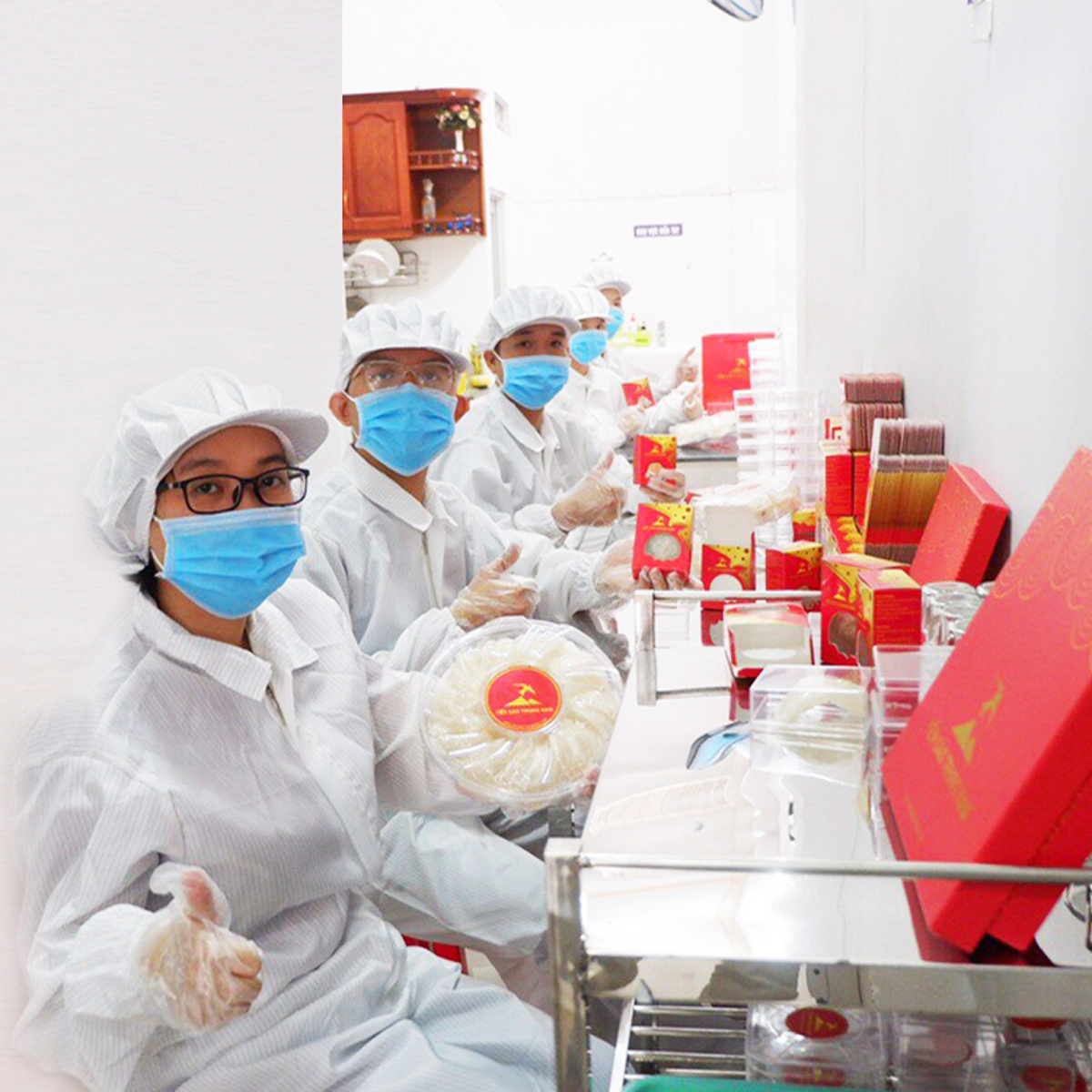 Tổ Yến Sào Tinh Chế Yến Sào Trung Nam