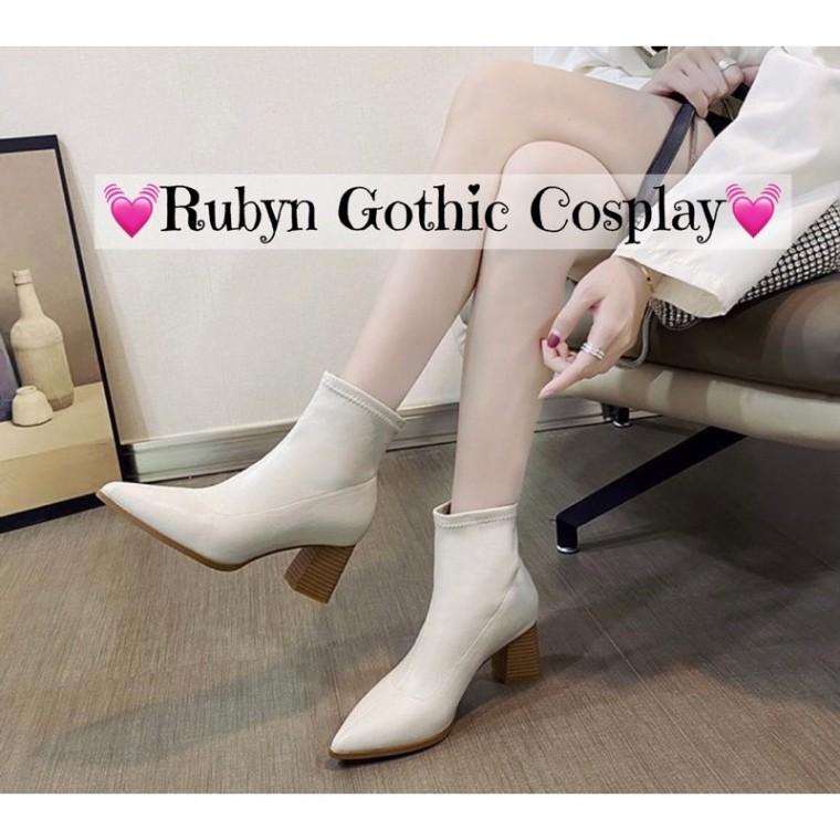 Giày Boot cao gót mũi nhọn đế vuông màu trắng kem hottrend ( Size 35 - 39 )