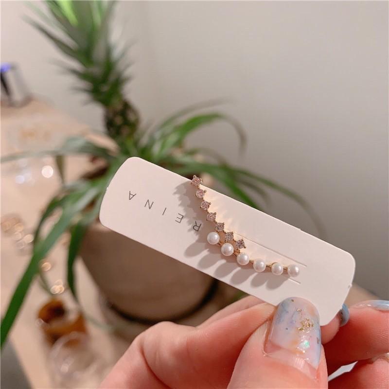 Bông tai viền tai