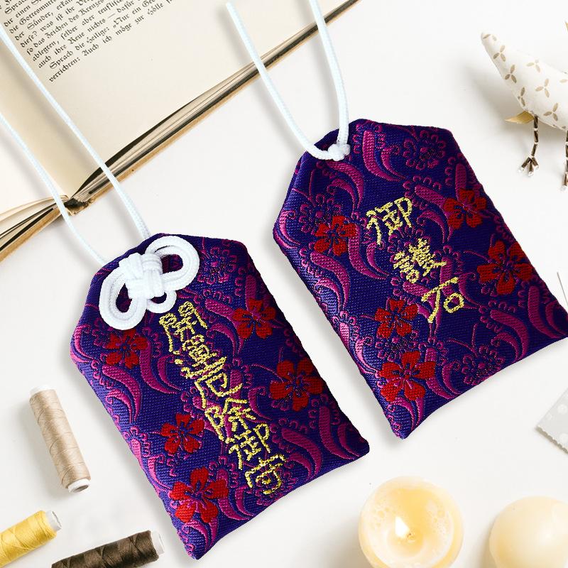 Túi gấm Omamori may mắn mận tím có kèm túi chống nước Túi Phước May Mắn dây treo trang trí