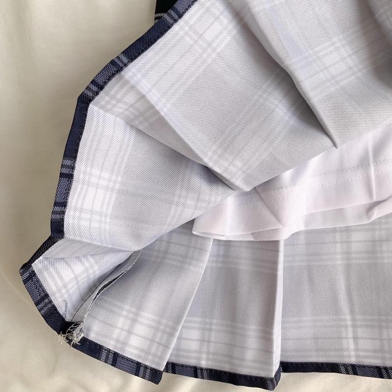 Chân váy tennis kẻ ô trắng đen