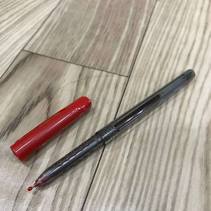 Bộ 5 Bút Bi Dầu Nắp Đậy Deli Q00940 Arrow 0.7Mm - Đỏ