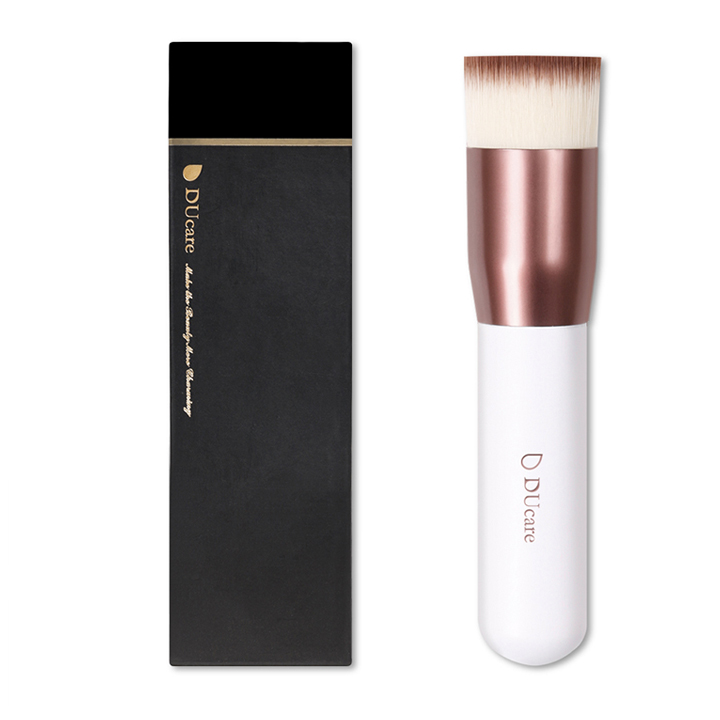 Cọ trang điểm nền DUcare Brush Foundation brush