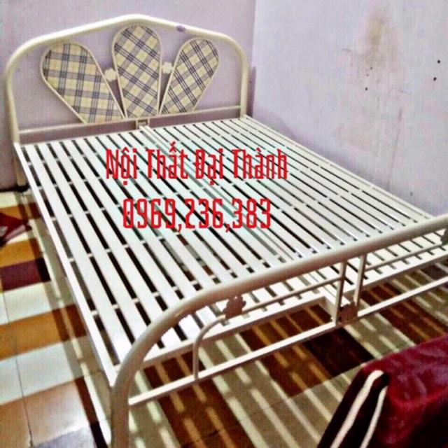 Giường sắt ngang 1m4 dài 2m – GS04