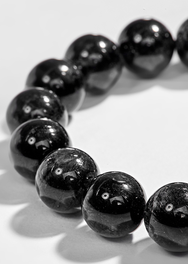Vòng tay đá thạch anh tóc đen phối charm bạc Ngọc Quý Gemstones