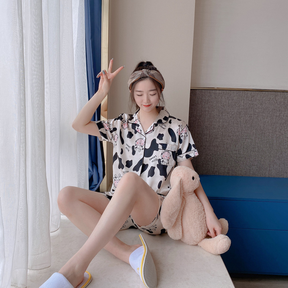 Pijama lụa đùi họa tiết Quảng Châu