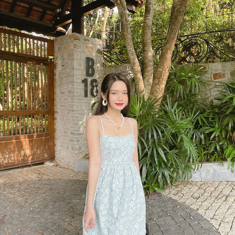 YU CHERRY | Đầm Bust Dress YD141
