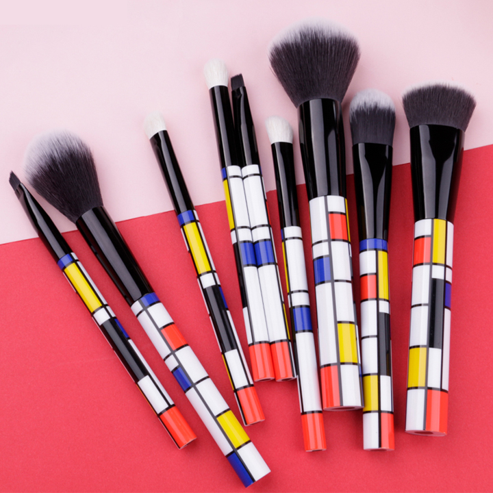 Bộ cọ trang điểm 9 cây Ducare 9 PCS Makeup Brushes Set Red Blue Yellow