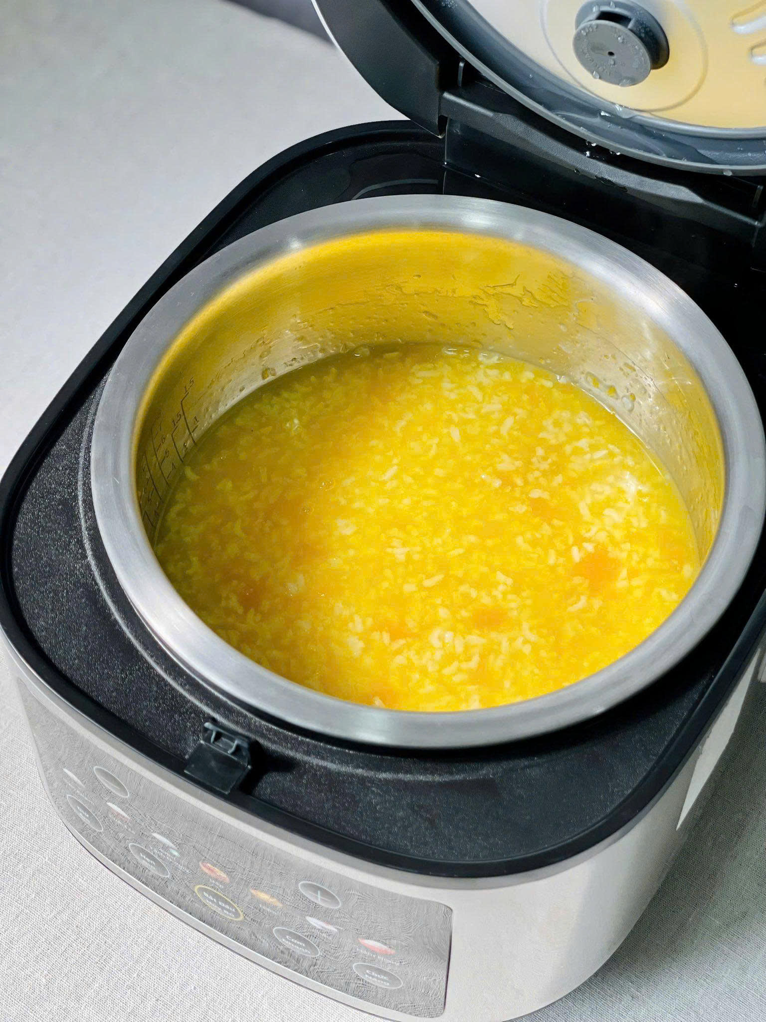 Nồi Cơm Điện OLIVO RC88 hàng chính hãng