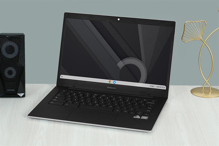 Laptop Samsung XE340XDA-KA1VN (N4500, 4GB, 32GB, HD, ChromeOS) - Hàng Chính Hãng