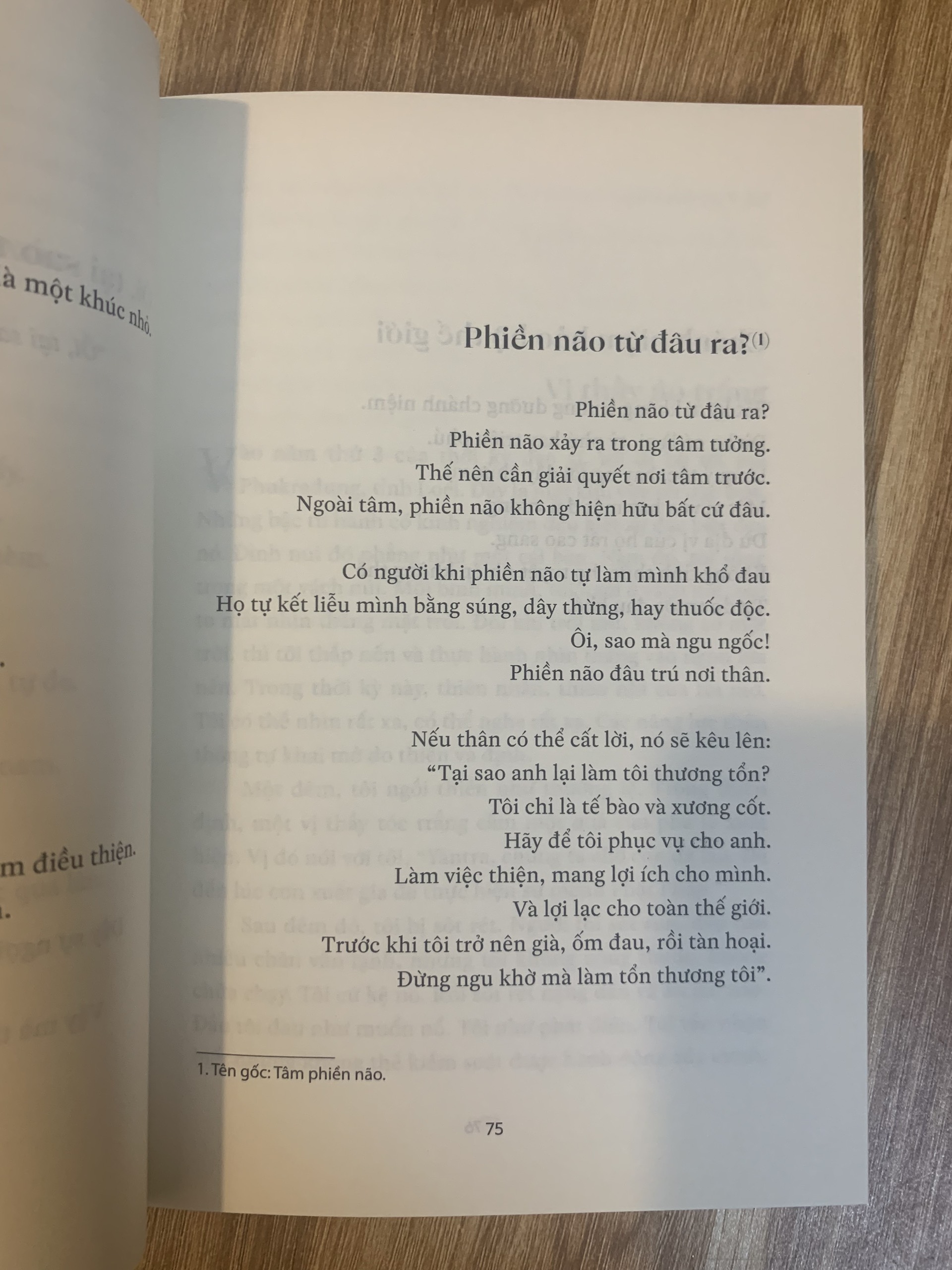 Sách - Trái Tim Không