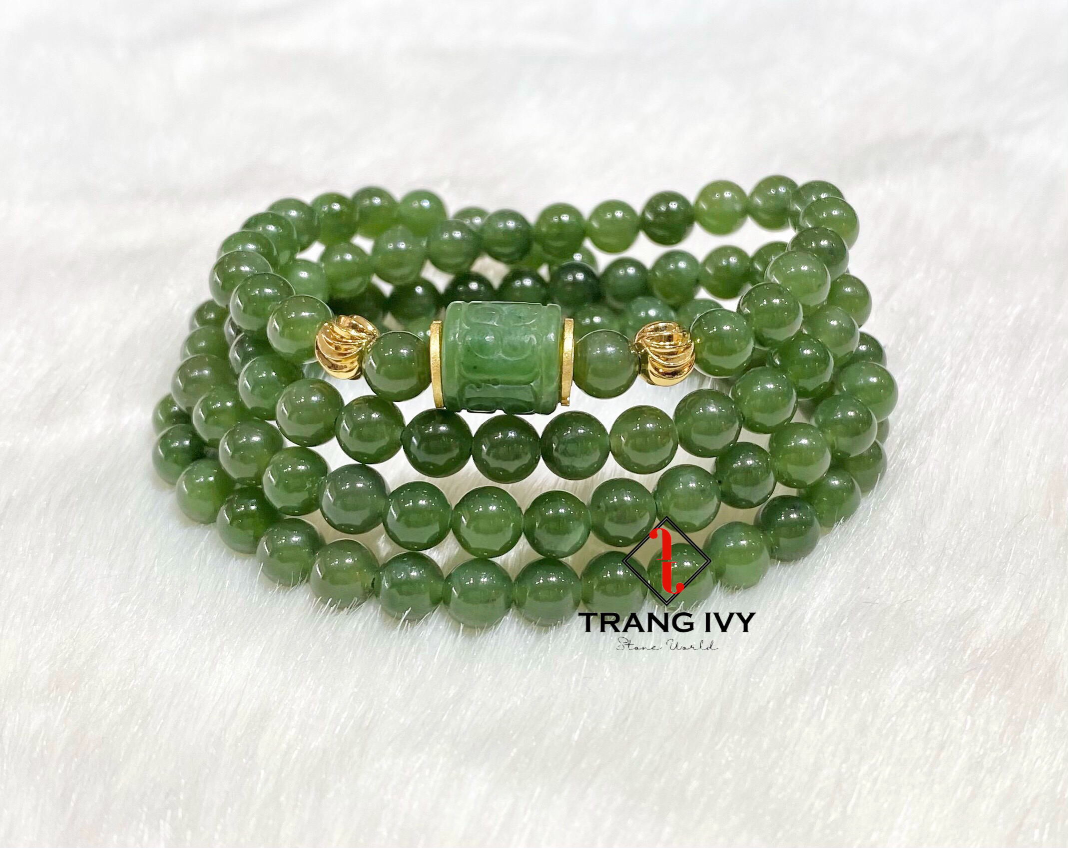 Vòng tay Ngọc Bích mix charm