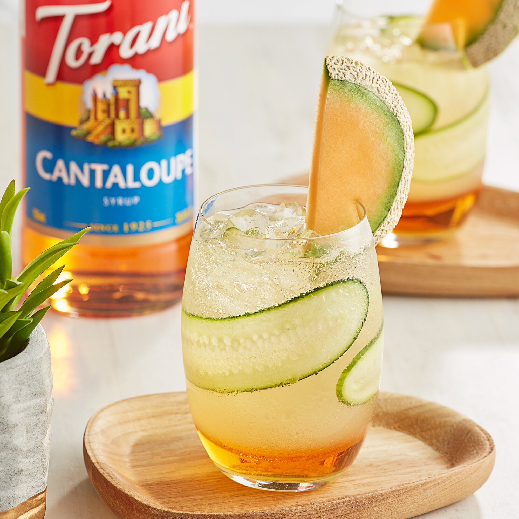 Sirô Hương Dưa Lưới Torani Classic Cantaloupe Syrub 750ml Mỹ  - Vị Ngon Độc Đáo Cho Mocktails, Soda Ý &amp; Nhiều Thức Uống Khác - Mang Sự Ngọt Ngào Đến Với Mùa Hè