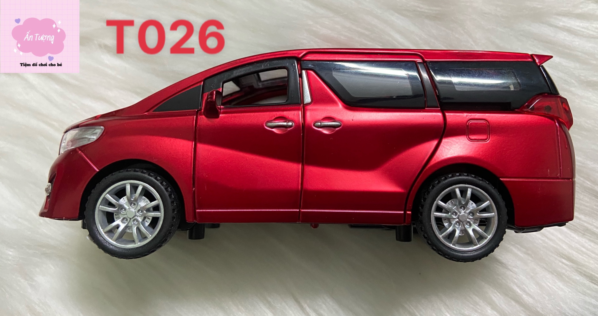 ( Xe kim loại) Xe mô hình 1:32 Xe ô tô Toyota Alphard Luxury hãng Jlaye Model có đèn , âm thanh
