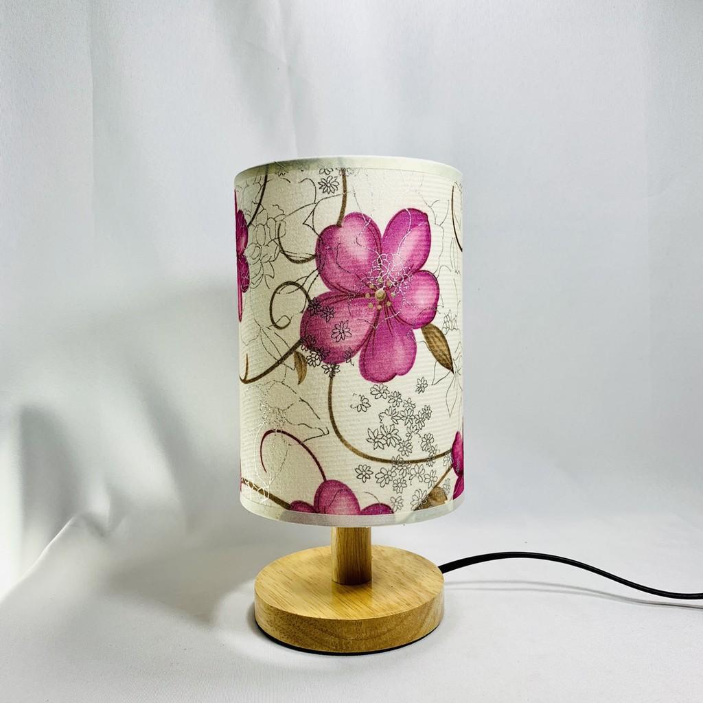 Đèn ngủ để bàn cao cấp chao hoa hồng - Tặng kèm bóng LED