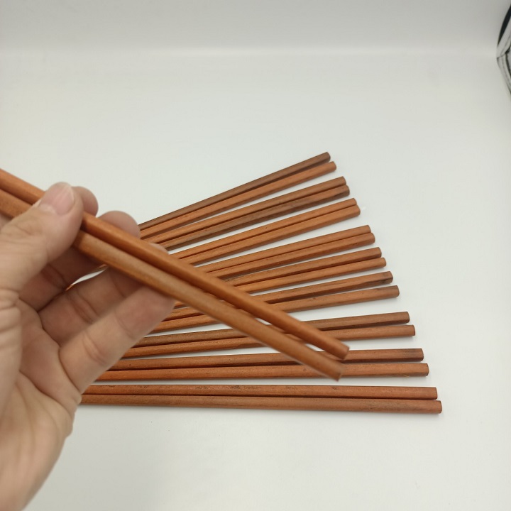 Gói 10 Đôi Đũa Gỗ Tự Nhiên Màu Cánh Gián Chống Mốc Dễ Gắp