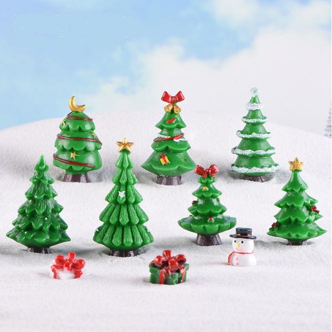 Mô hình cây thông Noel mini bằng nhựa trang trí tiểu cảnh, bonsai, móc chìa khóa, DIY