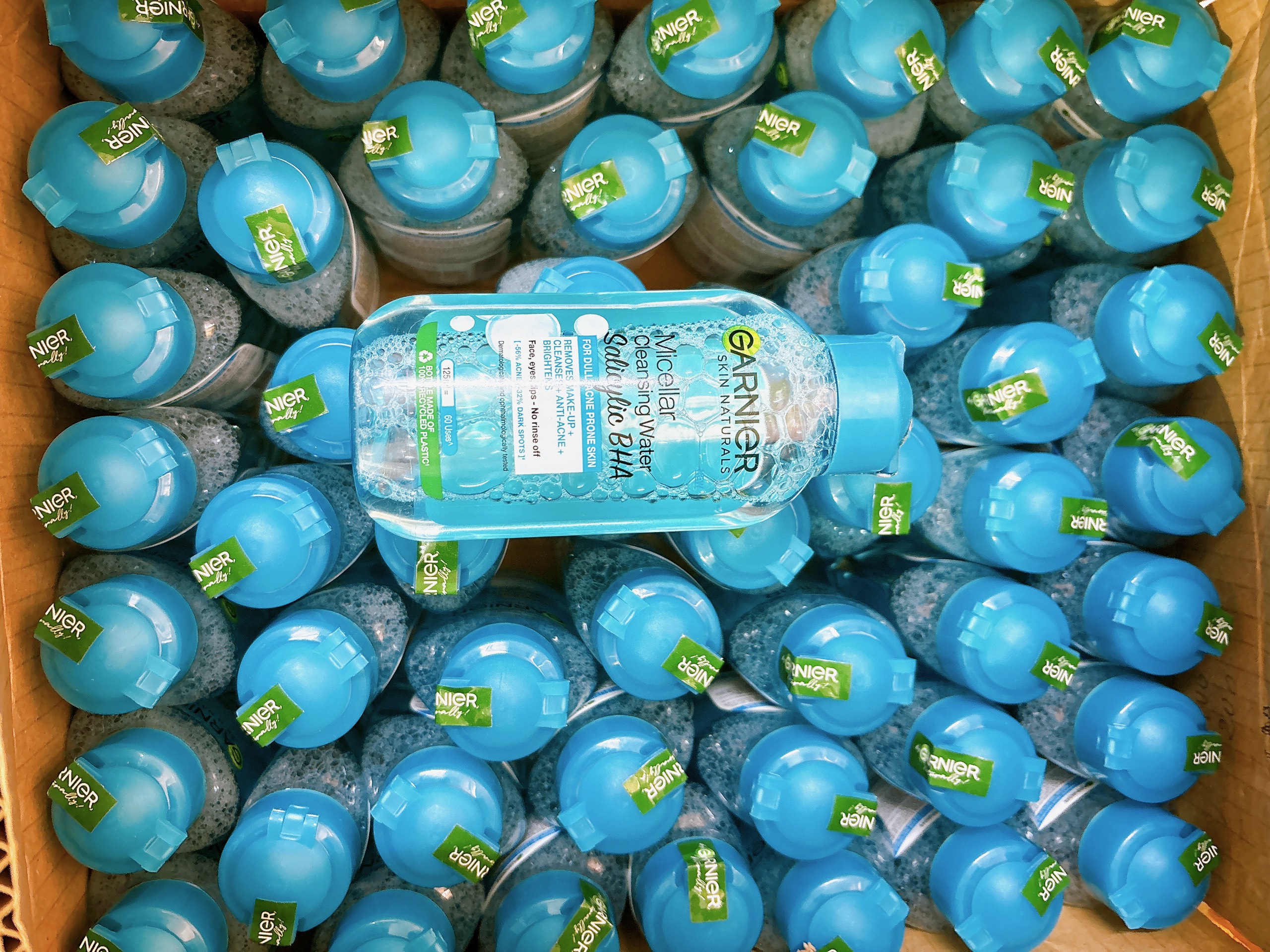 Nước Tẩy Trang Garnier Da Dầu Và Mụn 125ml
