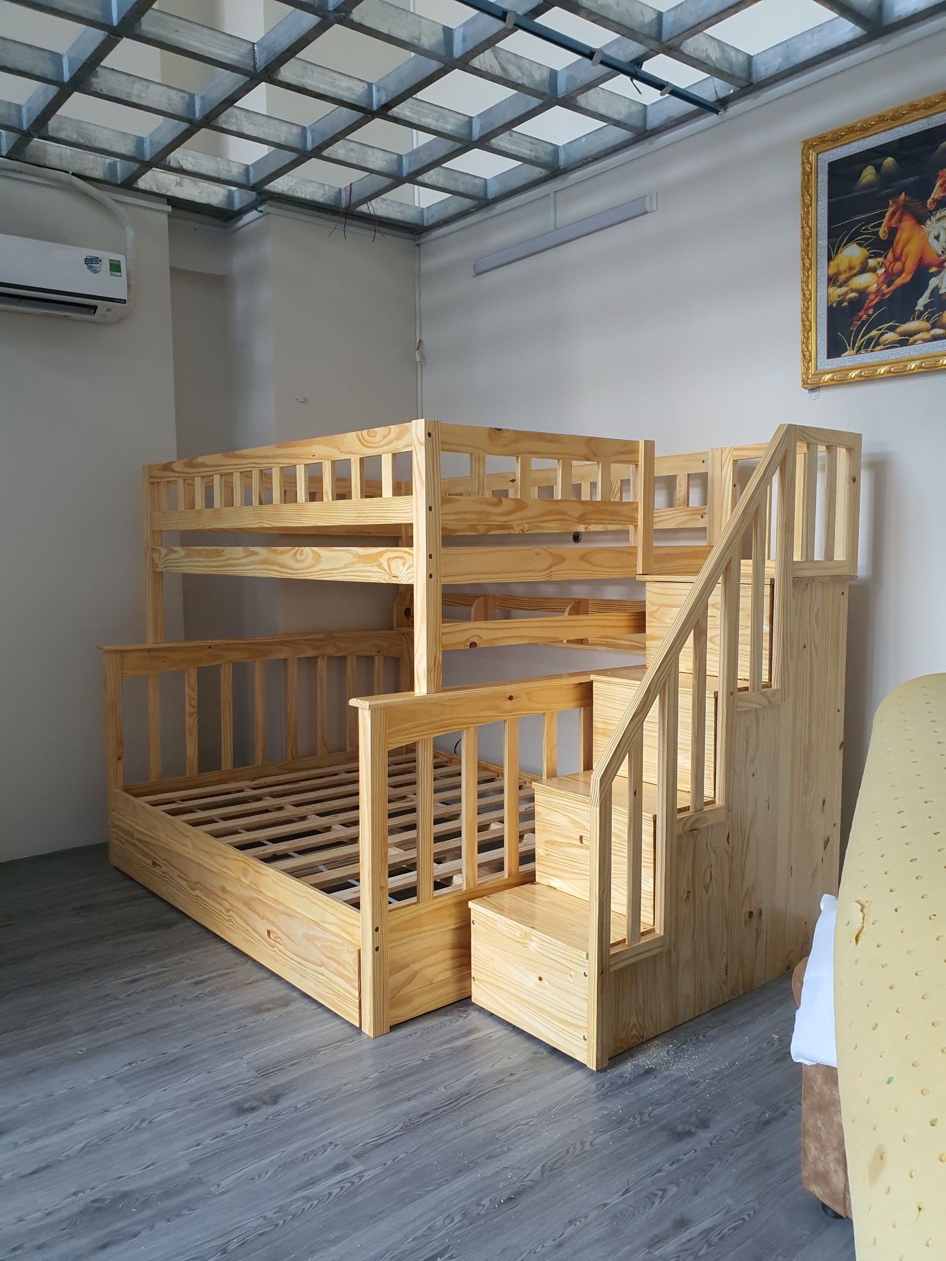 Giường tầng người lớn trẻ em 435T Juno Sofa nhiều kích thước chọn lựa gỗ thông loại dày chắc chắn cao cấp