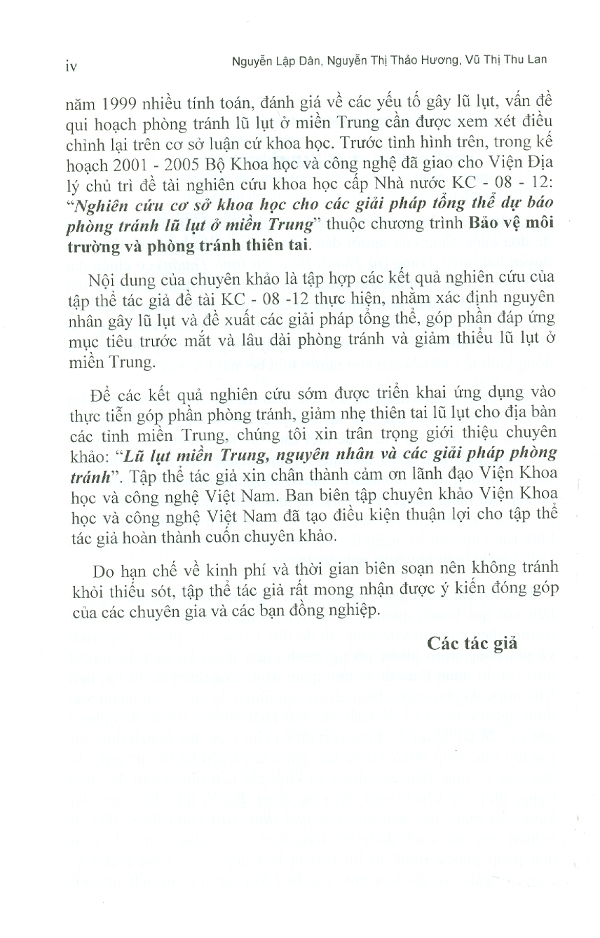 Lũ Lụt Miền Trung Nguyên Nhân Và Các Giải Pháp Phòng Tránh (Bìa cứng)