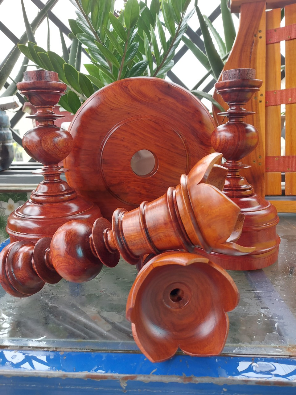 Cặp chân đèn gỗ hương cao 60cm