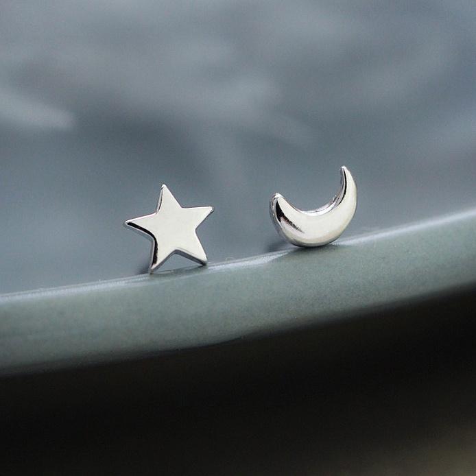 Bông Tai Bạc Nữ Trăng - Sao Đeo Sát Tai Cá Tính B2624 - Bảo Ngọc Jewelry