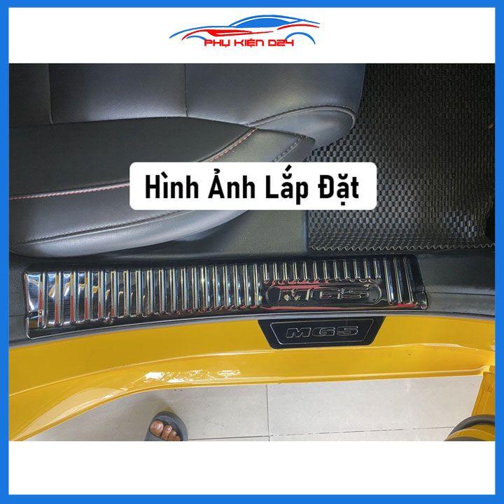 Bộ nẹp bước chân titan MG5 2021-2022-2023 ốp bậc cửa lên xuống chống trầy xước, trang trí xe hơi
