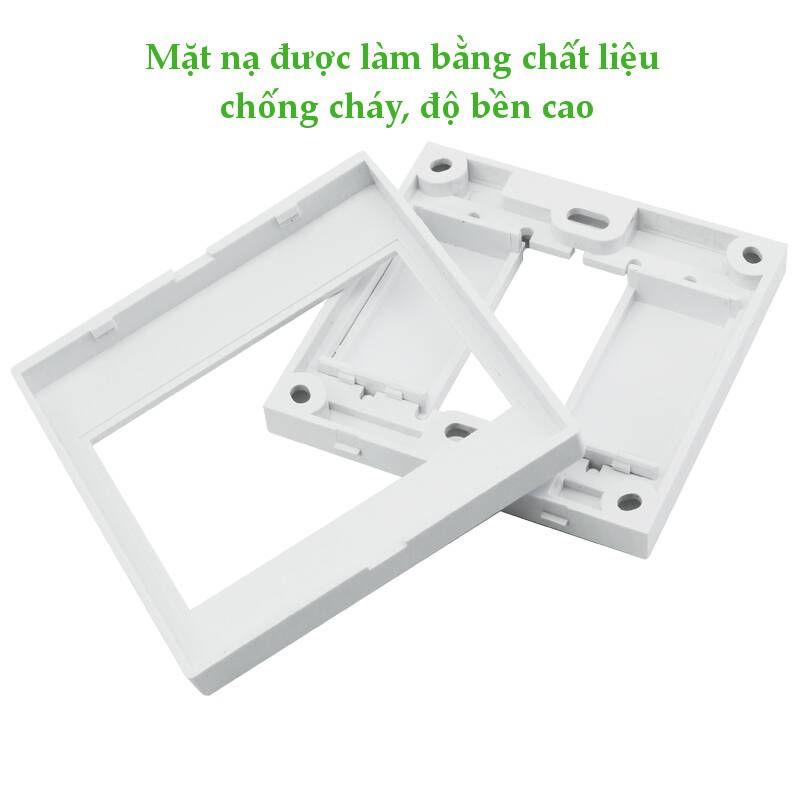 Mặt nạ âm tường VGA, AV, HDMI nhựa PVC màu trắng UGREEN 20316 - Hàng Nhập Khẩu